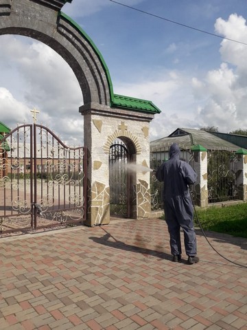 03.06.2020г. была проведена  дезинфицирующая обработка всех общественных мест.